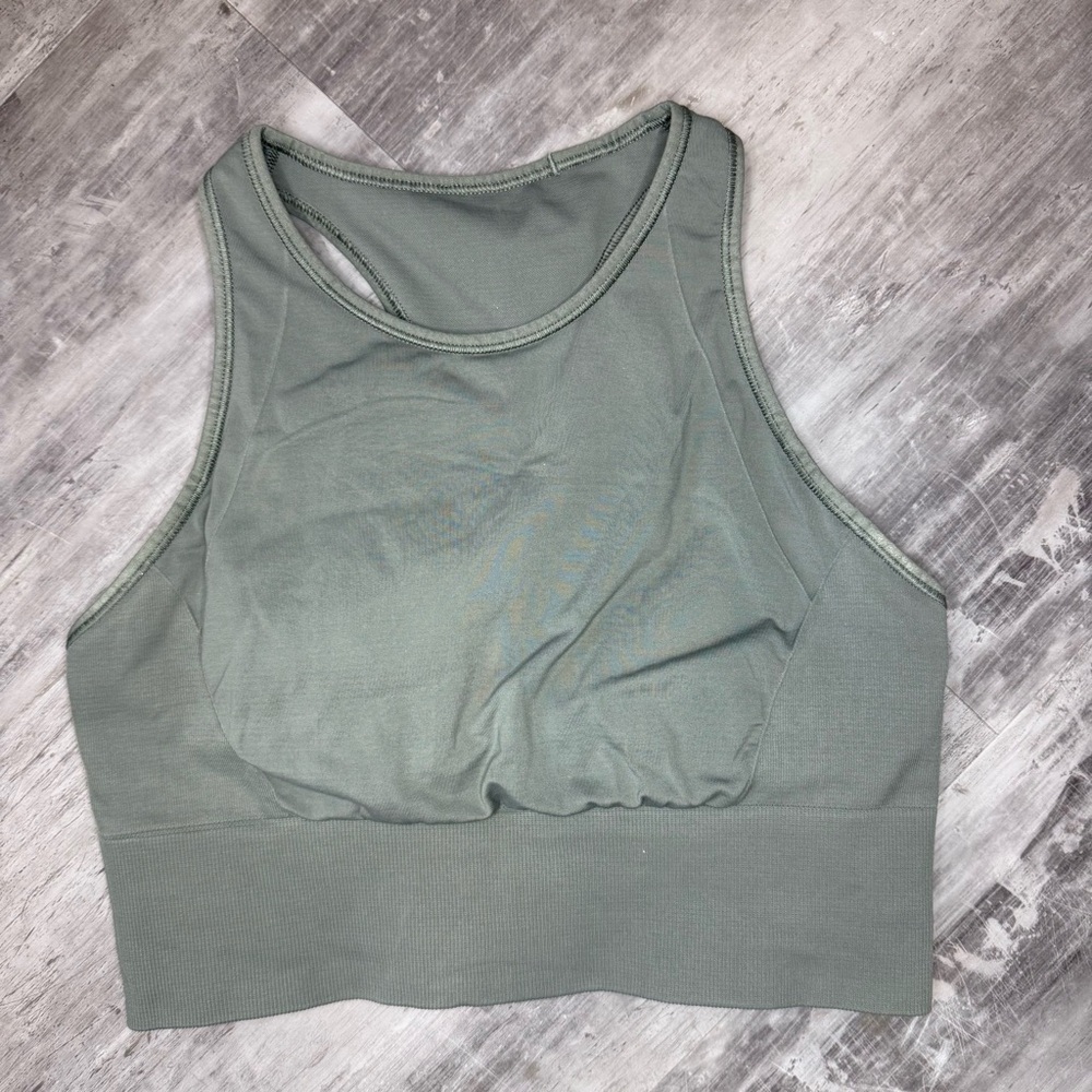 Lululemon Ebb to Train sports bra size 8 green